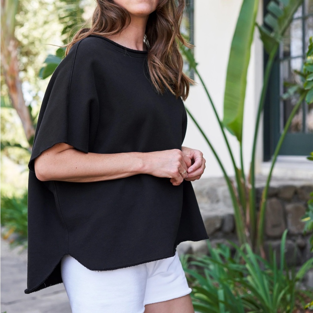 Frank & Eileen black Olive capelet -one size
